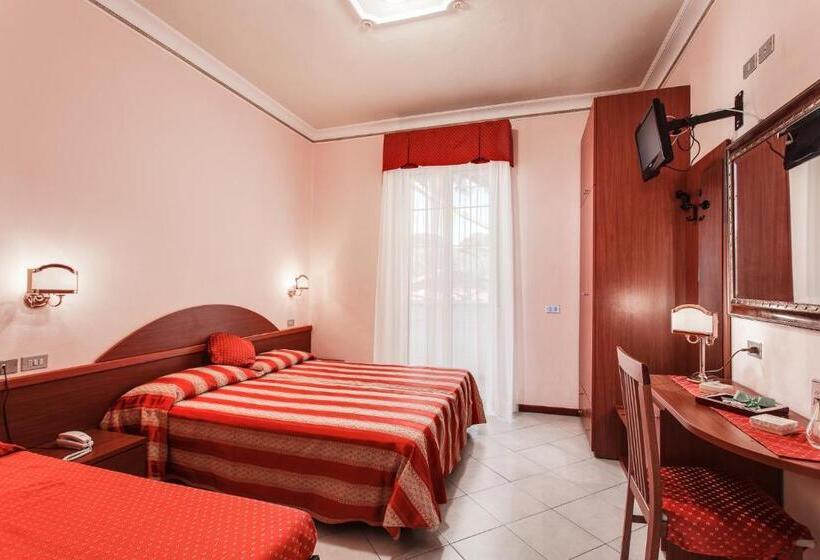 Трехместный Номер Комфорт, Villa Pina