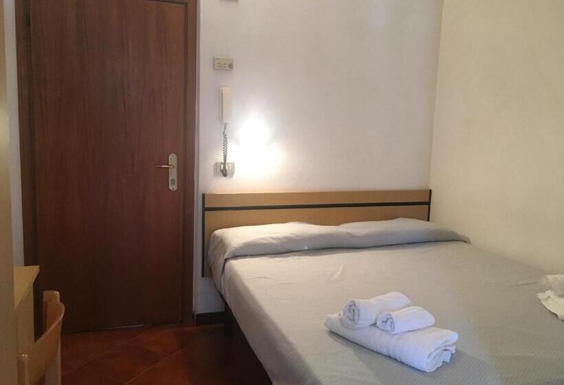 Номер Economy, Villa Pina