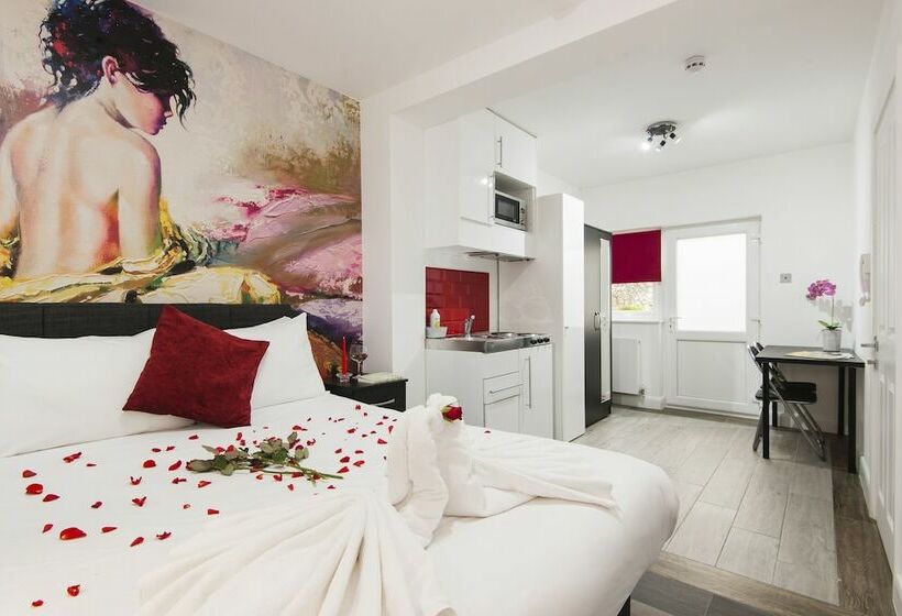 Quarto Deluxe, Wembley Park