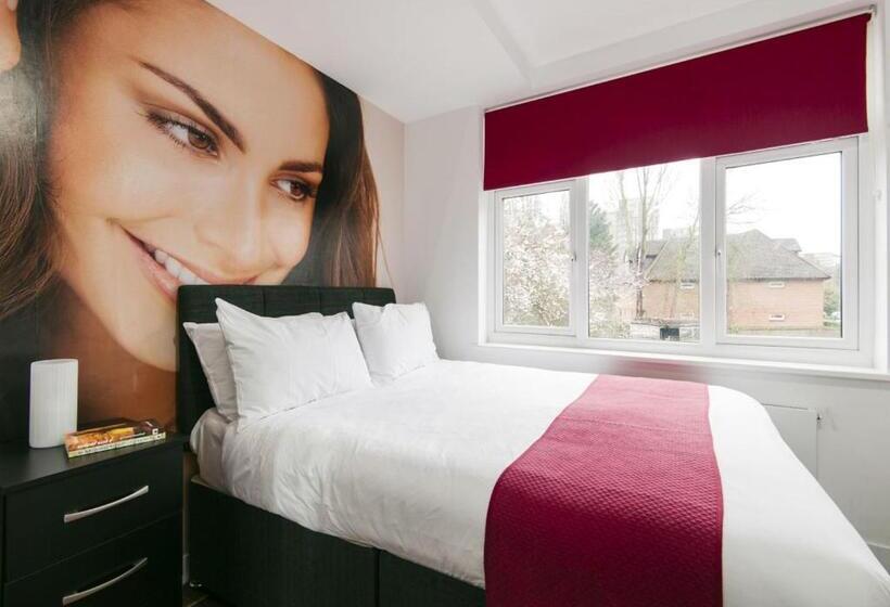 Quarto Deluxe, Wembley Park