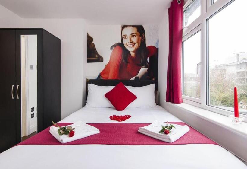 Quarto Deluxe, Wembley Park