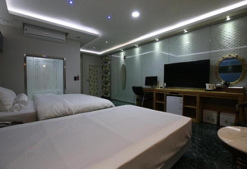 חדר סטנדרט, Inca Motel