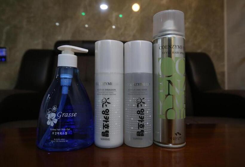 חדר דלוקס, Inca Motel