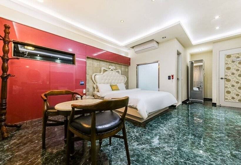 חדר סטנדרט, Inca Motel