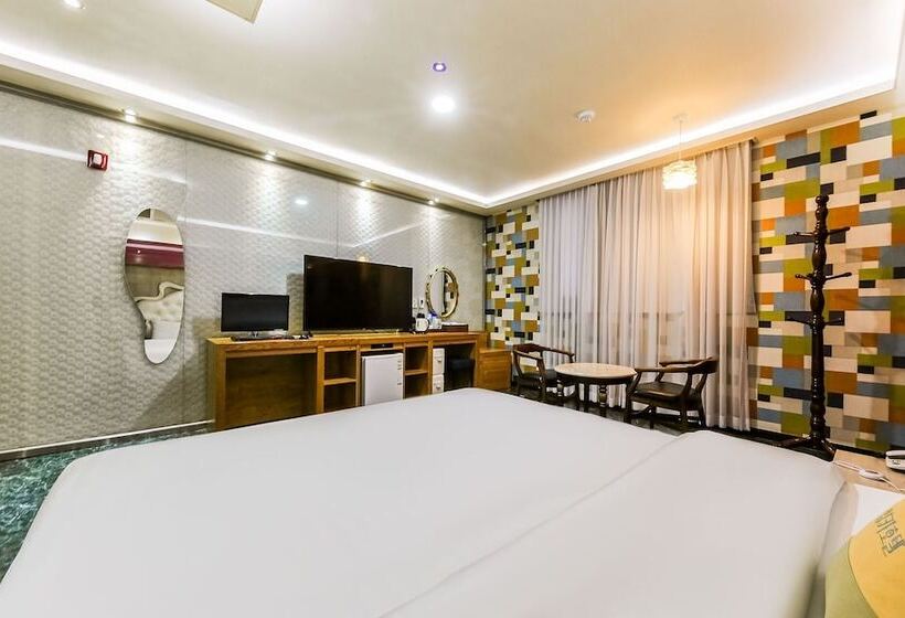 חדר סטנדרט, Inca Motel