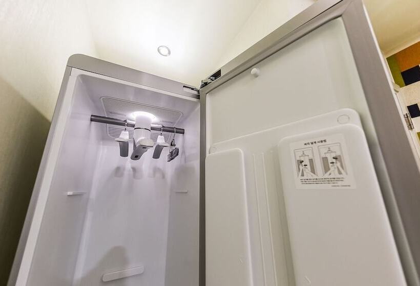 اتاق استاندارد, Inca Motel