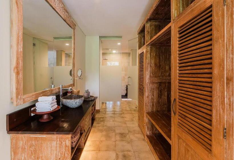 Suite, The Udaya Resorts And Spa