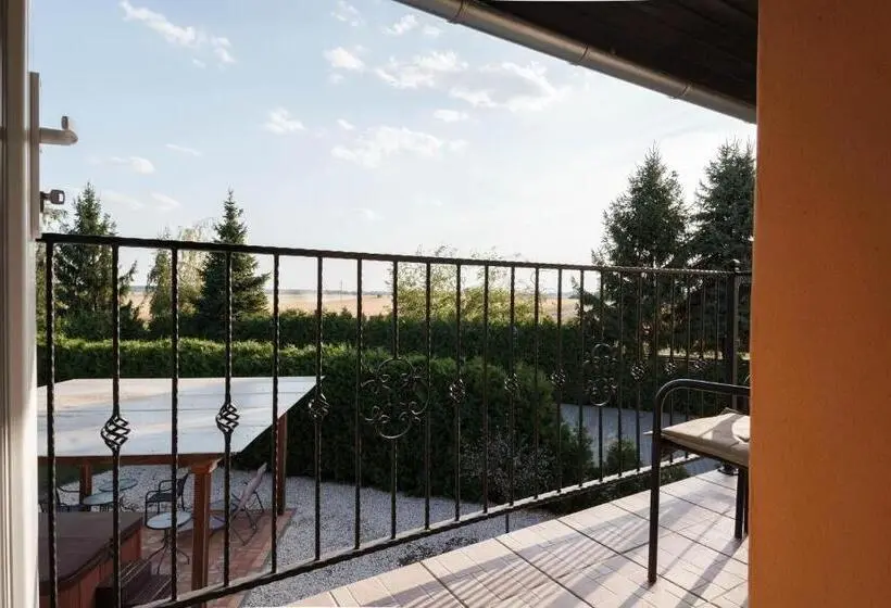 ファミリールーム, Garden Vendégház Makó