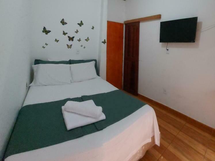 Standard Room, Solo Nunes