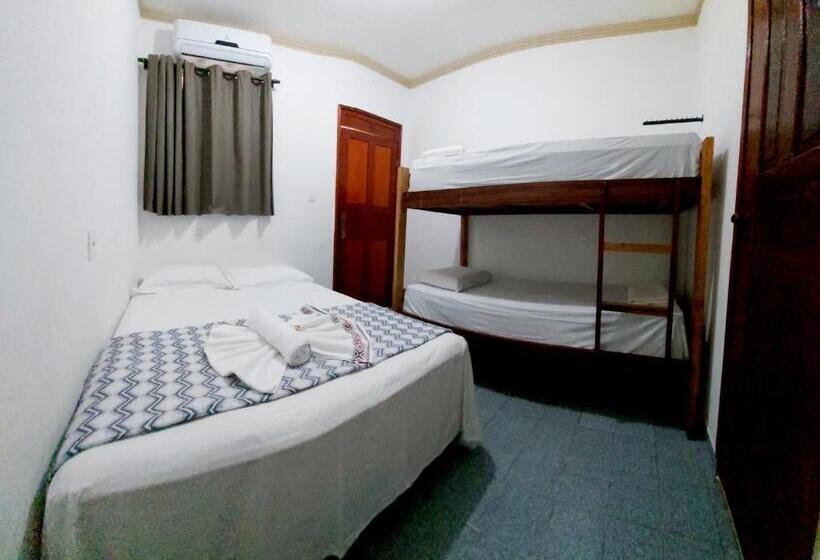 חדר סטנדרט לארבעה, Solo Nunes