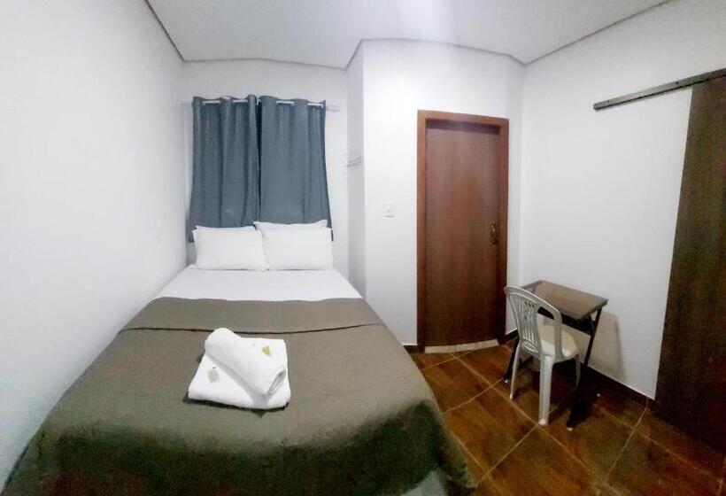 חדר סופריור, Solo Nunes