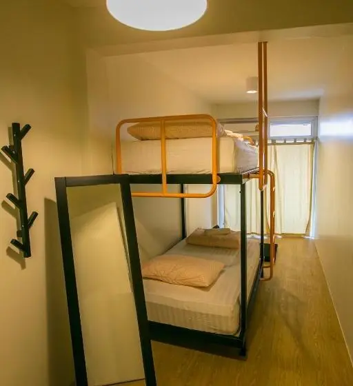 エコノミールーム, Chedi View Hostel