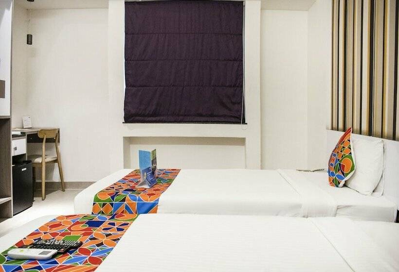 Номер Deluxe, Fabhotel Brook Elan Viman Nagar
