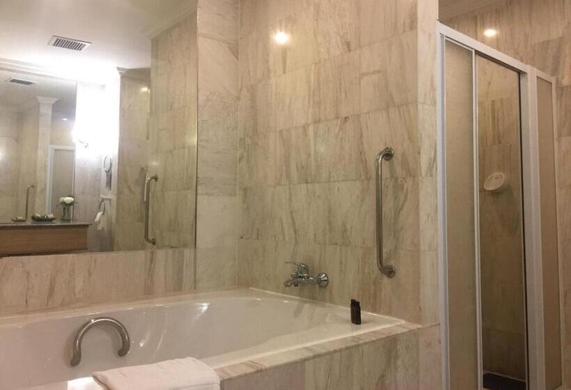 スイート, Fortune Hotel Korat Sha Plus