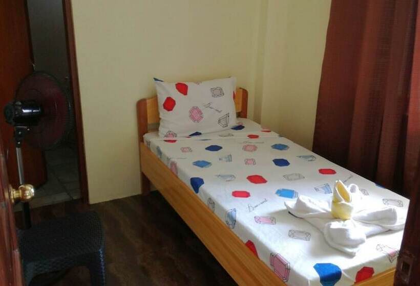 חדר סטנדרט יחיד, Aleston Secret