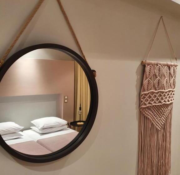 اتاق استاندارد با چشم‌انداز باغ, Aphroditi Island Park