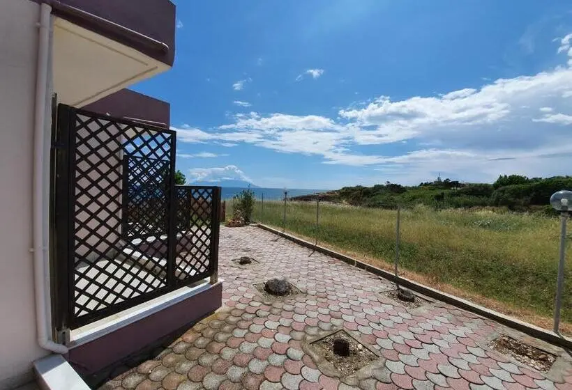 اتاق استاندارد با چشم‌انداز دریا, Aphroditi Island Park