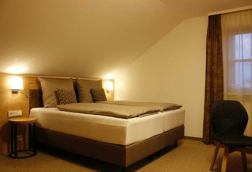 スタンダードルーム, Kondrauer Hof