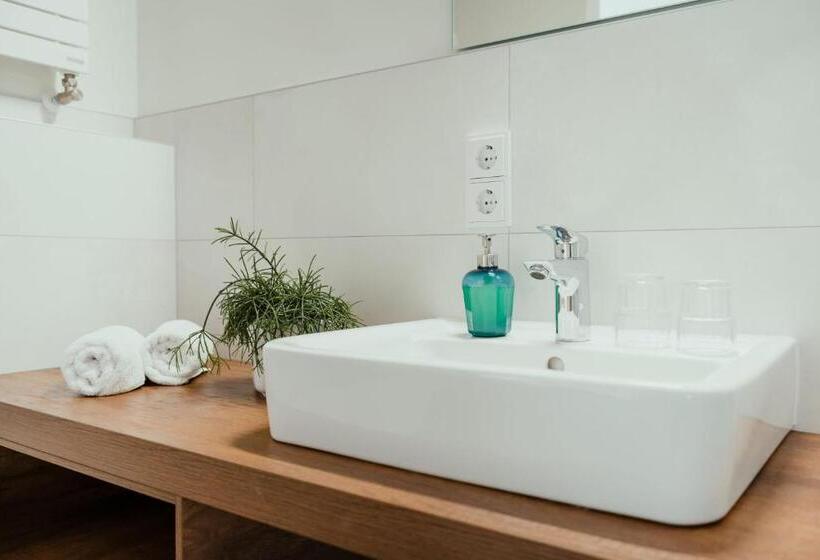 スタンダードルーム, Kondrauer Hof