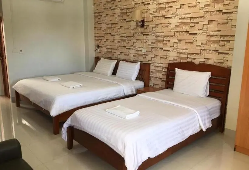 اتاق استاندارد سه نفره, Pantip Residence