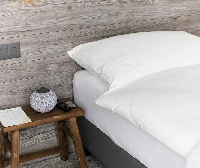 Standard Yhden Hengen Huone, Seven Boutique