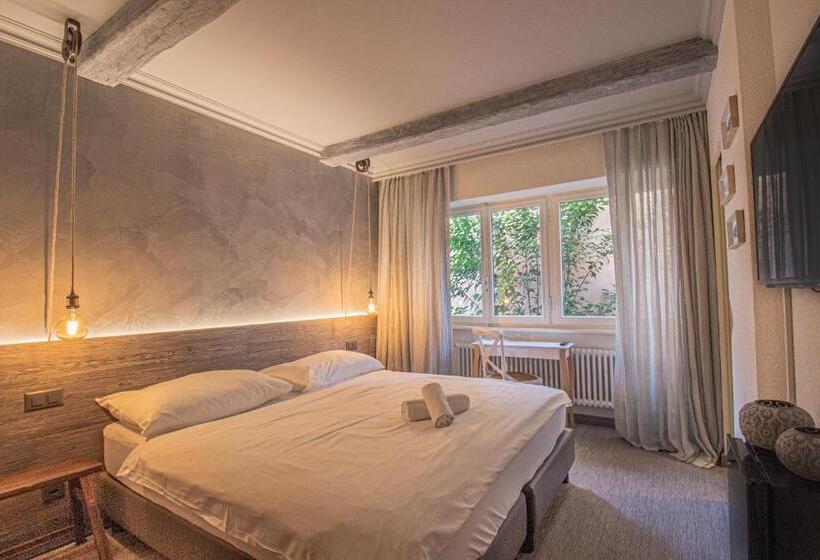 Номер Стандарт, Seven Boutique