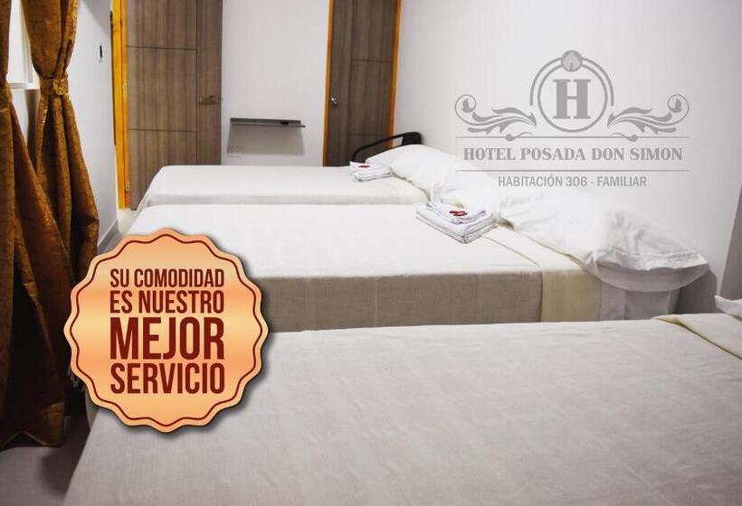 Családi Szoba, Simón Plaza