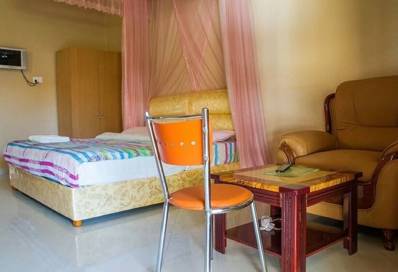 اتاق استاندارد, Tik Hotel Hoima