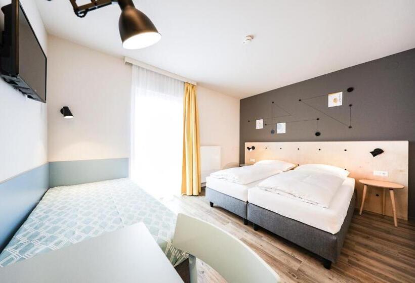 Standard Trippelrum, Tullnerfeld