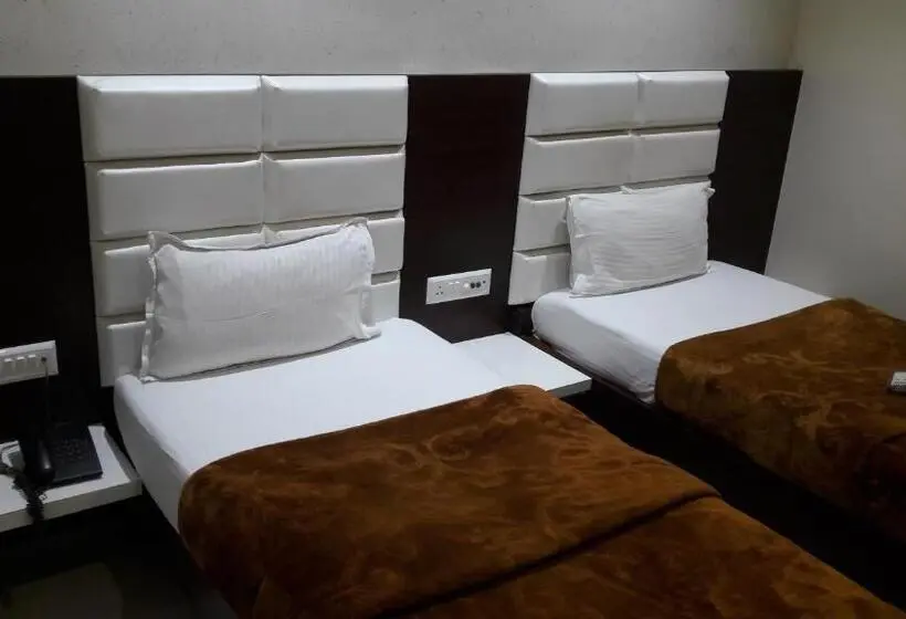 Superior Kamer, Zenith