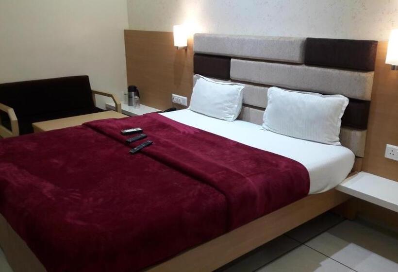 スーペリアールーム, Zenith