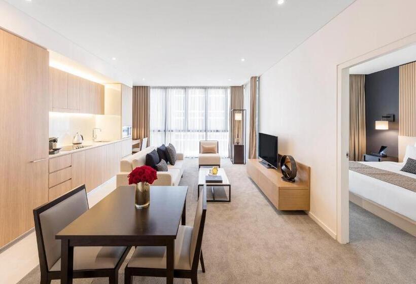 سوییت لوکس, Skye Hotel Suites Parramatta