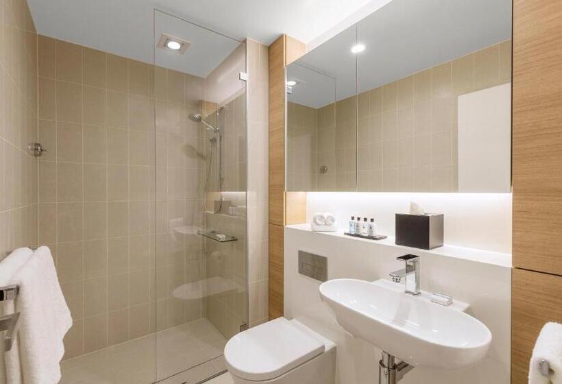 2 베드룸 디럭스 스위트, Skye Hotel Suites Parramatta