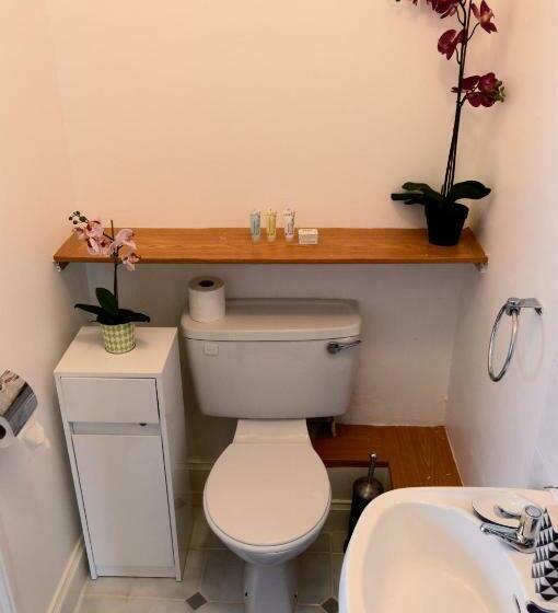 חדר סטנדרט לשלושה, Silver Eagle