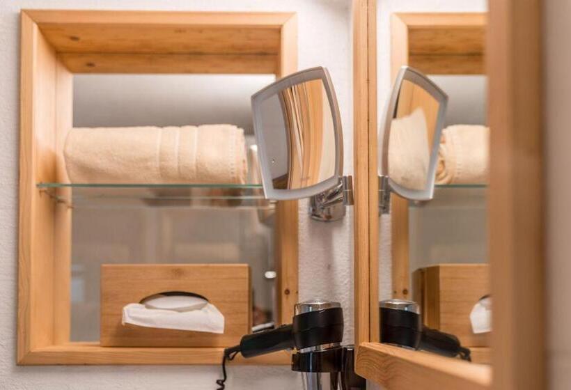 آپارتمان 1 خوابه, Das Kleine Bio Hotel Tiefenbach