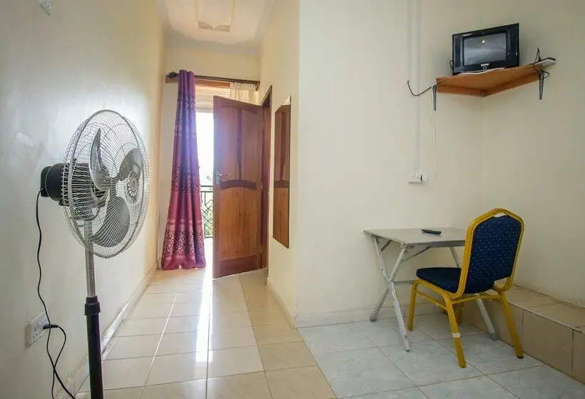 اتاق اجرایی, Dream Palace Hotel Mbale