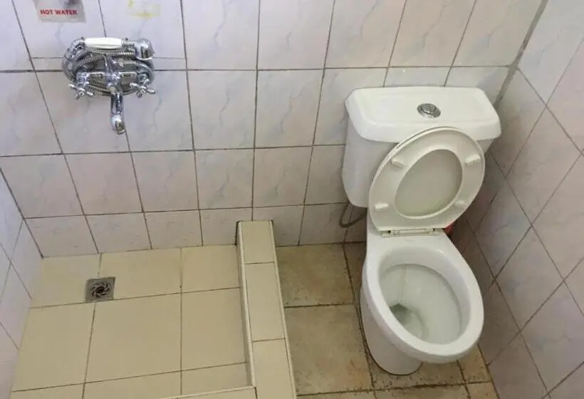 اتاق استاندارد یک نفره, Dream Palace Hotel Mbale