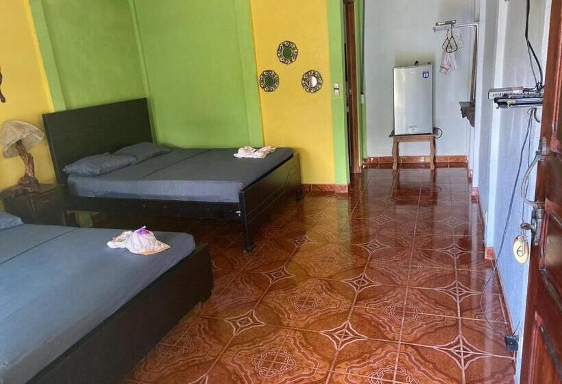 اتاق اکونومی, Cabinas Bahía Uvita   Marino Ballena National Park Lodge