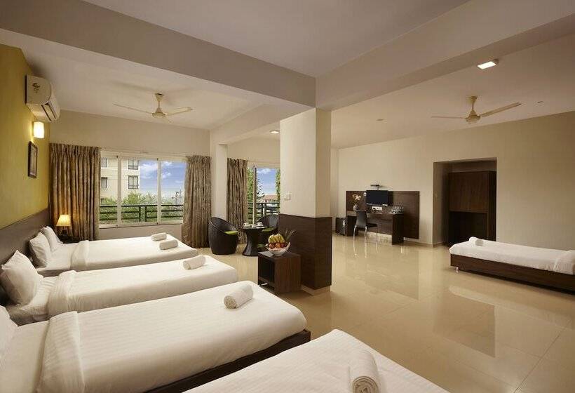 غرفة عائلية, Highland Homes Budget