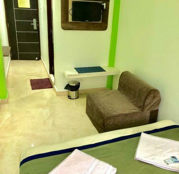 デラックスルーム, Landmark