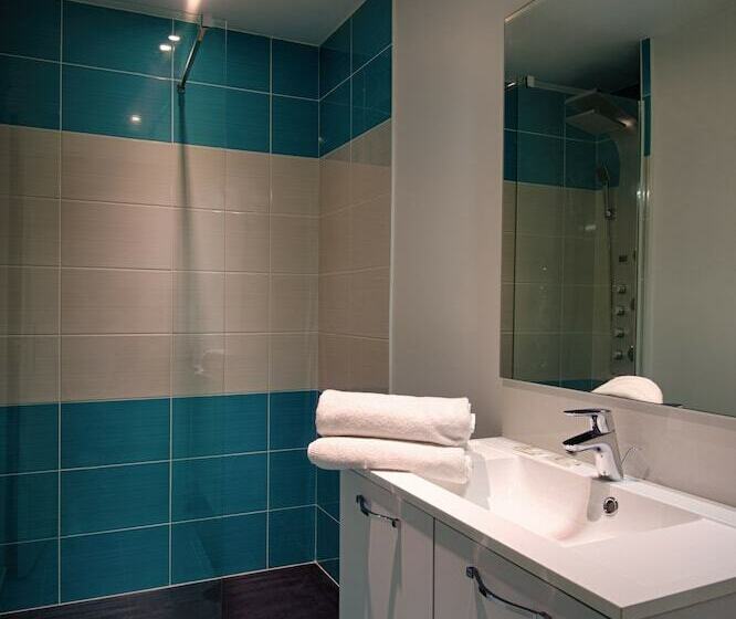 스탠다드 룸, Le Brizeux