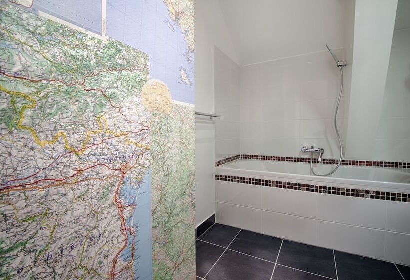 스탠다드 룸, Le Brizeux