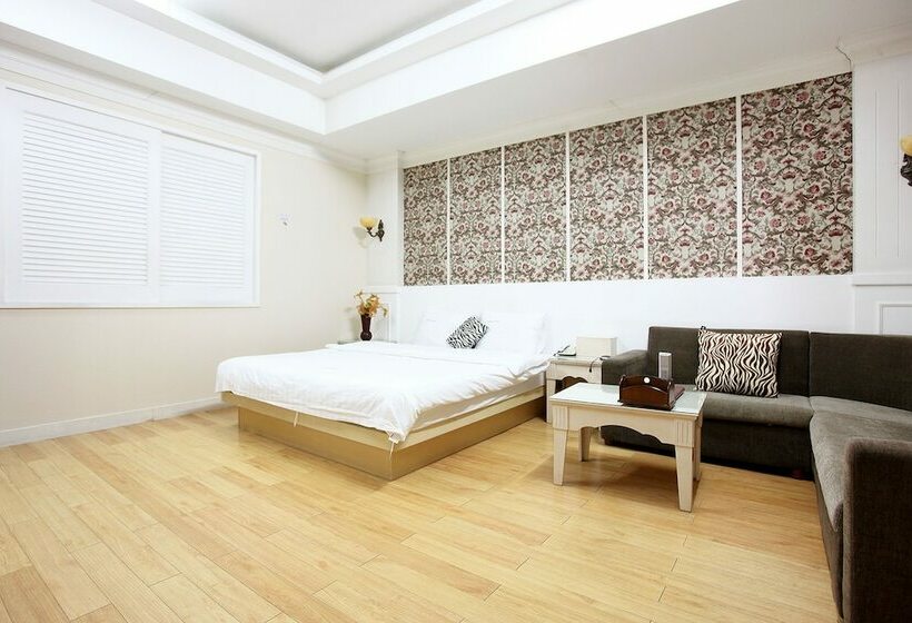 スーペリアールーム, Luxury Hotel Osan