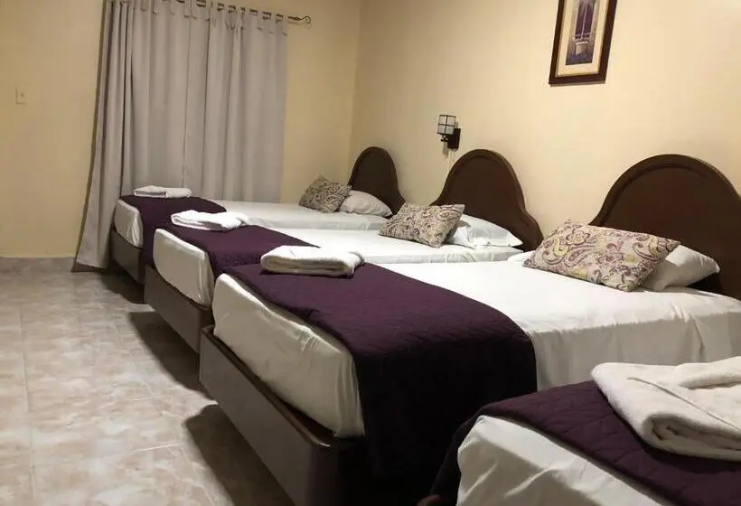スタンダード4人部屋, Madrid Chiriqui
