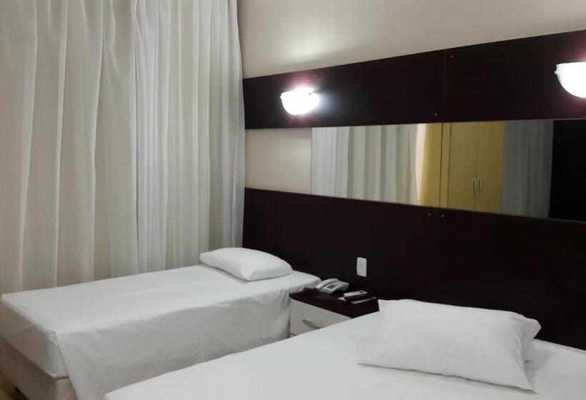 标准间, Monte Libano