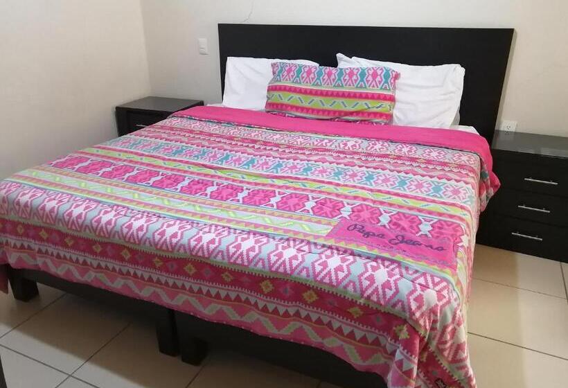 디럭스 룸, Peña Real