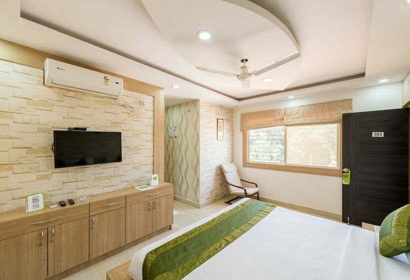 Chambre Deluxe, Treebo Elite Premium Homes