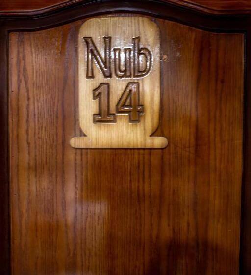 اتاق لوکس, Tuya