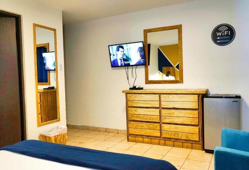 اتاق استاندارد با بالکن, West Coast Inn S