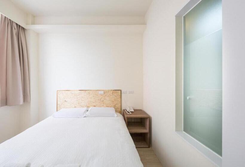 اتاق لوکس, Hostel Jiizu